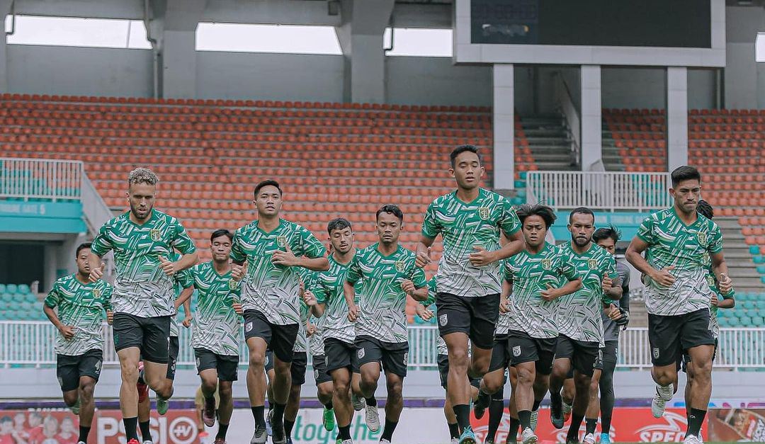 Laga Persebaya Vs Arema Fc Ditunda Ini Alasan Manajemen Bajol Ijo