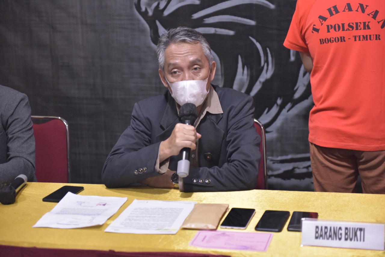 Polsek Bogor Timur Merilis Pelaku Penipuan yang Mengatasnamakan Wamen BUMN dan Dirut Pegadaian 2 Bukti Kejahatan