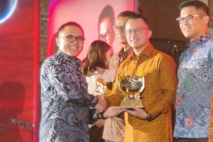 9330066b 0a37 475c bce8 d34810e74016