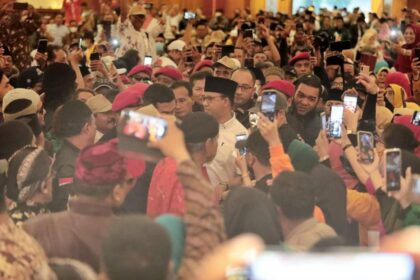 c7f4ec27 d0f7 4d8a bda2 26c0d0d74176