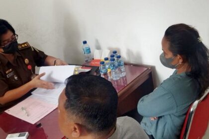 kemplang pajak rp728 juta notaris di buleleng masuk bui