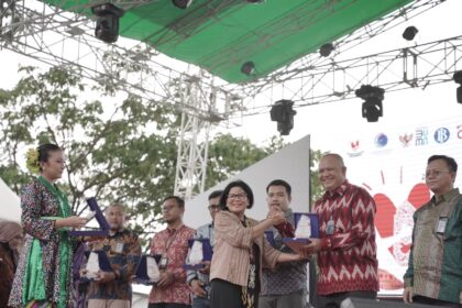 9861a890 0583 4275 95ab a40e15e184c0