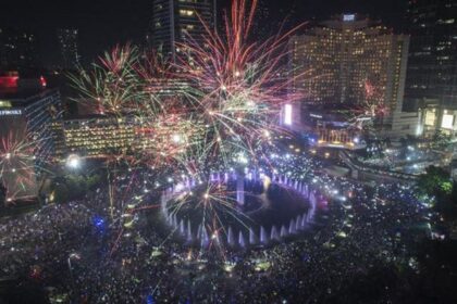 c4249d95 0412 4ca7 9895 0f3091b7bc4b 169