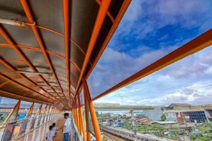 Skywalk Kebayoran Lama