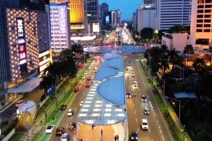 b637bbfd 7c35 475b bc35 f6361d3e403a