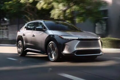 toyota listrik