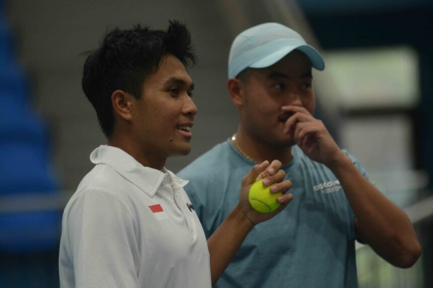 Jelang Play Off World Group ll Tim Davis Indonesia Jaga Kekompakan di Vietnam. Foto/ Tennis Indonesia