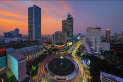 Pj Gubernur DKI Jakarta, Heru Budi Hartono sebut opsi sewa untuk gedung kantor pemerintah yang tidak lagi digunakan usai IKN pindah ke Kalimantan Timur. Foto: twitter