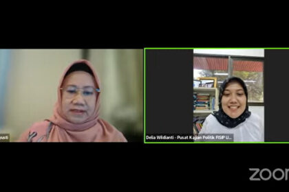 Kepala Biro Fasilitasi Penanganan Pelanggaran Pemilu Bawaslu Yusti Erlinayus (kiri). Foto: Dok Puspen Kemendagri.