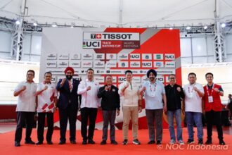 Menpora Zainudin usai membuka UCI Track Nation Cup bersama Ketua NOC Indonesia Raja Sapta Oktohari, Ketua Harian PB ISSI Wahyu Hadiningrat, Sekretaris Jenderal Asian Cycling Confederation (ACC) Onkar Singh, serta UCI Member Amarjit Singh di Jakarta International Velodrome, Jumat (24/02).