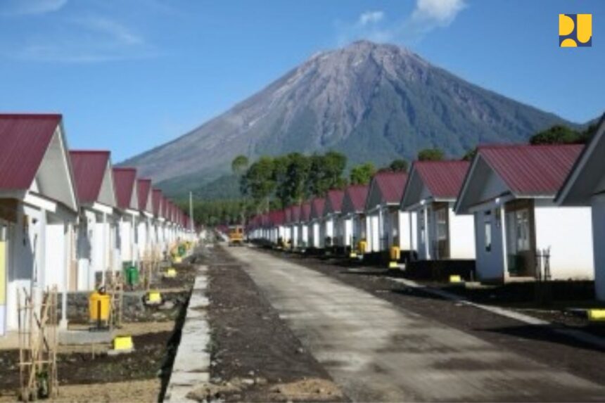 Kementerian Pekerjaan Umum dan Perumahan Rakyat (PUPR) telah menyelesaikan Penanganan Dampak Erupsi Gunung Semeru yang terjadi di Kabupaten Lumajang, Jawa Timur pada 2021 lalu. Foto: Humas PUPR