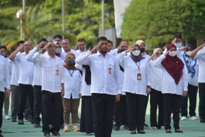 7329Gelar Apel Pagi Pegawai Kemenpora Harus Siap Adaptasi dengan Kebijakan Baru