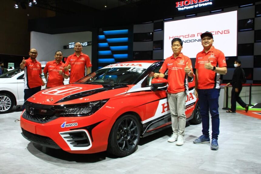 Alvin Bahar Siap Pimpin Tim Honda Racing Indonesia Raih Posisi Teratas. Foto/nonie rering