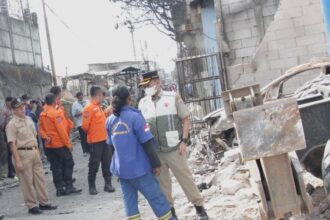 Kepala BPBD DKI Jakarta, Isnawa Adji membeberkan update Korban Kebakaran Depo Pertamina Plumpang per Sabtu jadi 29 orang. Foto: IG BPBD DKI.