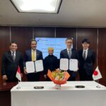 PT Pertamina Power Indonesia (Pertamina NRE) dan Tokyo Electric Power Company Holdings, Incorporated (TEPCO HD) menandatangani nota kesepahaman tentang pengembangan hidrogen hijau dan amonia hijau pada Jumat (3/3). Foto: Pertamina.
