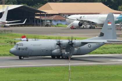 Pesawat C-130J-30 Super Hercules