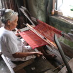 fedex perempuan penenun bali