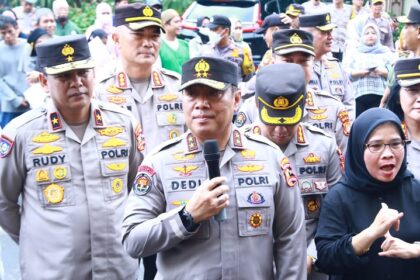 Kadiv Humas Polri Irjen Pol Dedi Prasetyo di Mapolres Metro Jakarta Selatan, Rabu (29/3). Foto: Divhumas Polri