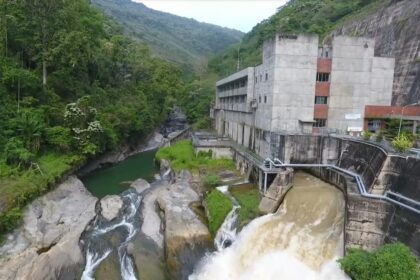 PT PLN (Persero) berkomitmen terus menyalurkan energi bersih melalui layanan Renewable Energy Certificate (REC). Foto: PT PLN (Persero)