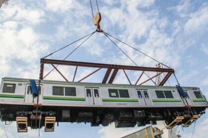 impor krl bekas jepang 169