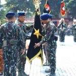 Korps Brimob Polri resmikan struktur organisasi baru dan pelantikan jabatan Komandan Pasukan Brimob I, II dan III. Peresmian dan pelantikan dilakukan di Lapangan Mako Brimob Kelapa Dua, Depok, Jawa Barat, Jumat (10/3). Foto: Divhumas Polri
