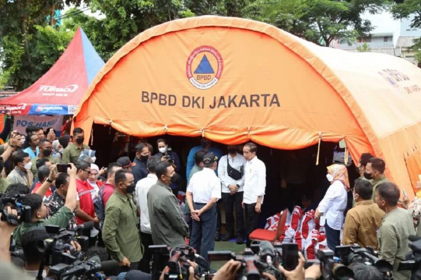 Pemprov DKI Jakarta diminta permudah pengurusan dokumen kependudukan korban kebakaran Plumpang. Foto: Pemkot Jakut
