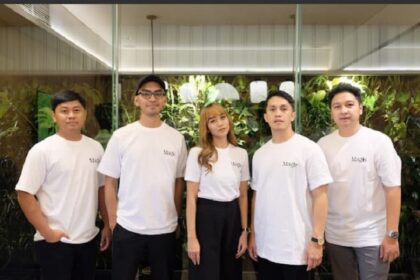 (Ka-Ki) Rifqi Wirawan, Boyke Dwijanarko (CEO Magis Agency), Belinda Tri Agista, Ardi Adithya, Angga Dwi Julianto. Foto: Magis