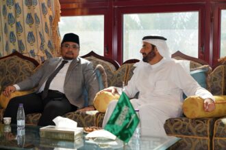 Menag Yaqut Cholil Qoumas bertemu Menteri Haji dan Umrah Arab Saudi Tawfiq F Al Rabiah.