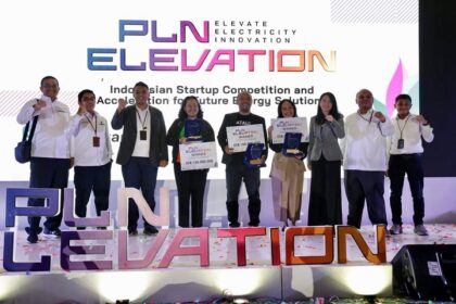 PT PLN (Persero) mengumumkan tiga perusahaan rintisan (startup) pemenang program akselerasi PLN Elevation: Watts up! Amtiss, Katalis dan Leastric menjadi tiga startup terbaik dari 310 peserta yang mendaftar dan mengikuti pembinaan selama enam bulan. Foto: Dok PT PLN (Persero)