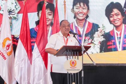 Komite Olahraga Nasional Indonesia (KONI) menyelenggarakan Rapat Kerja Nasionas (Rakernas) tahun 2023 di Golden Ballroom Hotel Sultan, Senayan Jakarta. Kegiatan ini rencananya digelar selama dua hari, yankni tanggal 12-13 Maret 2023. (foto:egan/kemenpora.go.id)