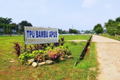 Tempat Pemakaman Umum (TPU) Bambu Apus, Kecamatan Cipayung, Jakarta Timur disiagakan sebagai lokasi pemakaman jenazah korban kebakaran Depo Pertamina Plumpang, Jakarta Utara. Foto: PPSU
