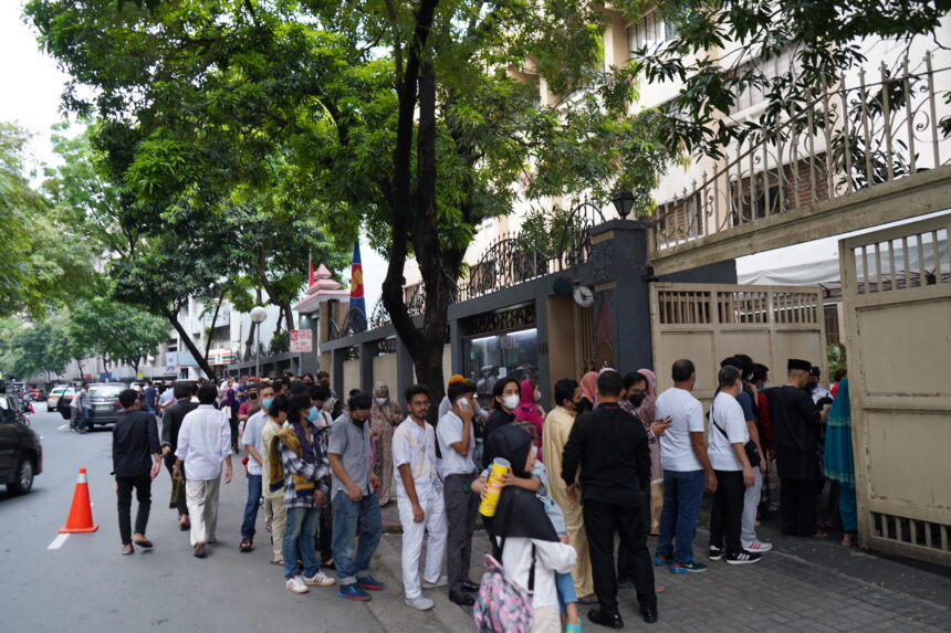 Suasana jelang Shalat Ied di KBRi Filipina saat Idul Fitri 1444 H.