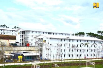 Kementerian Pekerjaan Umum dan Perumahan Rakyat (PUPR) melalui Direktorat Jenderal Perumahan telah menyelesaikan 22 tower Hunian Pekerja Konstruksi (HPK) di Ibu Kota Negara (IKN) Nusantara. HPK berupa rumah susun tersebut