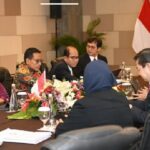 Menteri Keuangan (Menkeu) Sri Mulyani Indrawati bertemu secara bilateral dengan Dato Amin Liew Abdullah, Menteri Ekonomi dan Keuangan Brunei Darussalam, di Nusa Dua, Bali, akhir pekan kemarin.