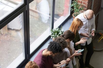 penggunaan medsos media sosial gadget