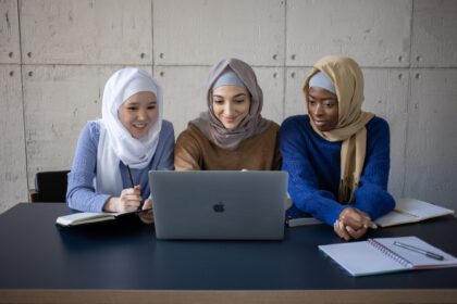 islam Ngaji Online.