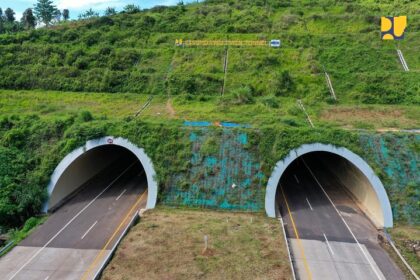 Sekretaris Badan Pengatur Jalan Tol (BPJT) Kementerian PUPR Triono Junoasmono mengatakan, dalam mengantisipasi peningkatan jumlah pemudik tersebut, Kementerian PUPR telah menyiapkan jalan tol sepanjang 2.624 km dengan 70 ruas jalan tol yang dikelola oleh 49 Badan Usaha Jalan Tol (BUJT) dan tersebar di Jawa, Sumatera, Kalimantan, Sulawesi dan Bali.