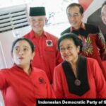 Sejumlah tokoh PDIP: Puan Maharani, Megawati Soekarnoputri, Ganjar Pranowo, Presiden Joko Widodo dan Prananda Prabowo Suro berswafoto di Bogor pada 21 April , 2023.