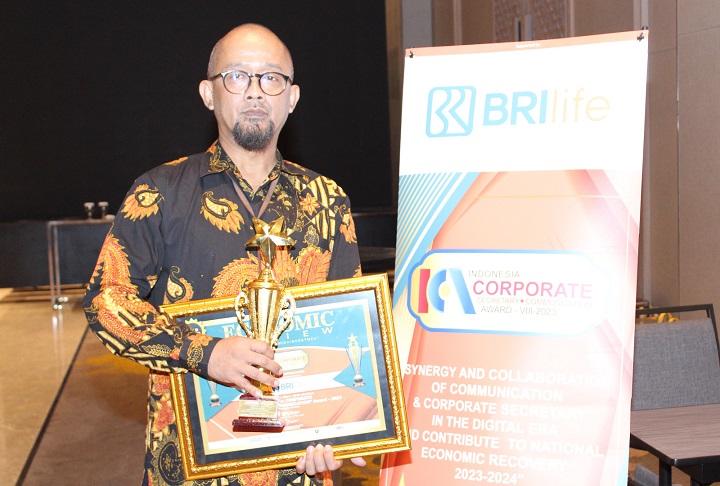 BRI Life mendapatkan “Gold Award” dengan Score 88,50 (Excellent) sebagai The Best Corporate Secretary dan Corporate Communication Award 2023 untuk kategori perusahaan asuransi di acara Indonesia Corporate Secretary & Corporate Communication Award (ICCA) VIII-2023.