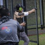 Prajurit Kostrad ikut berlaga dalam Kejuaraan Menembak RMP Championship 2023 Level III digelar di Kelab Menembak Sasaran Shapadu (KMSS), Putrajaya, Malaysia. Foto: Dispenad.