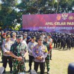 Panglima TNI Laksamana Yudo Margono saat memimpin Apel Gelar Pasukan dalam rangka pengamanan Konferensi Tingkat Tinggi (KTT) ASEAN di Labuan Bajo, Nusa Tenggara Timur (NTT). Foto: Puspen TNI.