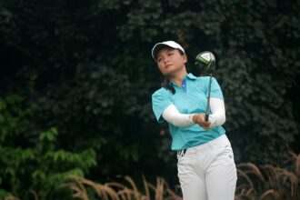 Parin Sarasmut menampilkan permainan mengagumkan untuk memimpin klasemen sementara Mandiri Ciputra Golfpreneur Junior World Championship yang berlangsung di Damai Indah Golf PIK Course hari ini.