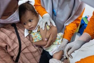 Data Badan Kesehatan Dunia (WHO) menunjukan kasus campak di Indonesia sebanyak 2.161 kasus suspek. 848 kasus di antaranya sudah dikonfirmasi laboratorium dan 1.313 kompatibel secara klinis di 18 provinsi dari 38 provinsi, pada periode 1 januari 3 April 2023.