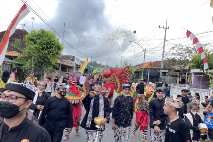 Suasana gelaran Ider Bumi.