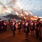 Tari api salah satu dari acara yang digelar pada Festival Longgang Rice Noodle.