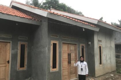 Karyawan PNM, Nuni Yulianti memiliki prinsip tersendiri dalam mengelola keuangan. Foto: PNM