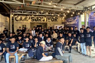 Seratus lebih anak muda peserta mengikuti turnamen Mobile Legends yang digelar oleh GMP di Cafe Camp Survivor di Jl. DR Sumeru, No.142, Cilendek Barat, Kecamatan Bogor Barat, Kota Bogor, Jawa Barat, Rabu (3/5). Foto: GMP