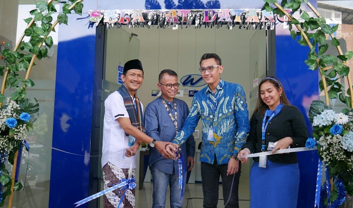 WOM Finance meresmikan Kantor Cabang Jakarta Utara dalam rangka meningkatkan layanan dan memperluas akses pembiayaan di Jakarta. Foto: WOM