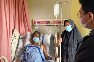 Salah satu pasien BPJS, Bapak Bambang saat berbagi cerita. BPJS kes