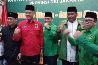 Bacapres PDIP, Ganjar Pranowo bersama dengan Ketua DPW PPP DKI Jakarta dan sejumlah pengurus DKI. Foto: dok PPP DKI